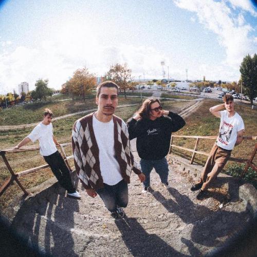 Úgy volt, ha elsötétül minden, veled lebegek az éterben – Itt az imago mundi új dala   