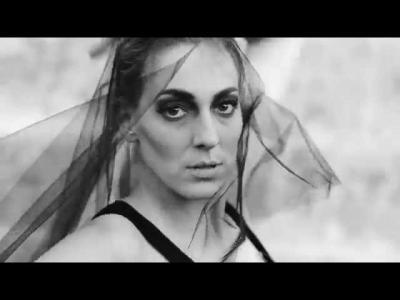 YOULÏ – Szerelemtől szabadon