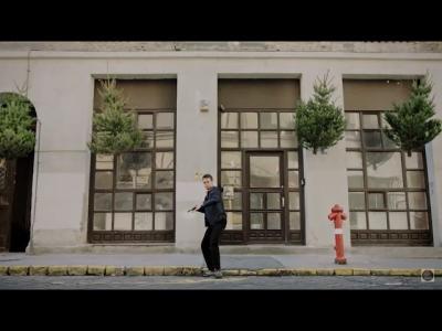 LÓCI JÁTSZIK – Nem táncolsz jobban, mint én