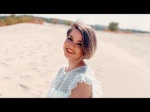 NAGY BOGI – Véled